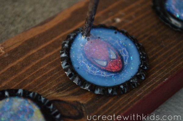 Bottle Cap Zipper Pull Tutorial Step6b Bottle Cap Zipper Pull Tutorial Step6b