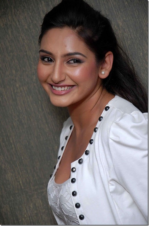 Actress Ragini Latest Hot Pic