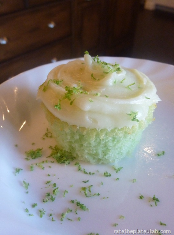 [Key%2520Lime%2520Cupcakes%255B4%255D.jpg]