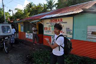 May 14: Internet Cafe run by Omar's father (Prieto-Diaz, Sorsogon)