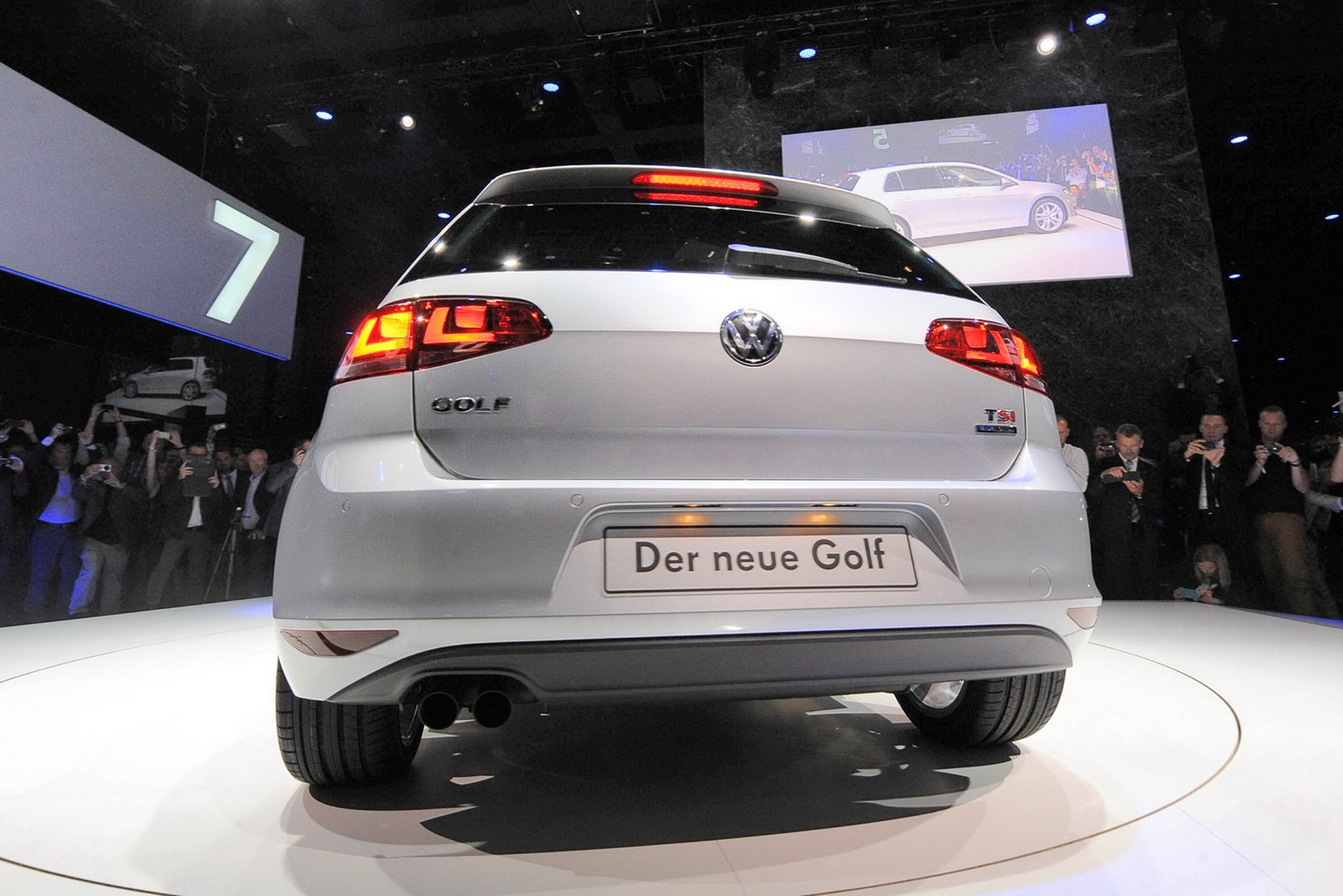 [VW-Golf-MK7-6%255B2%255D.jpg]