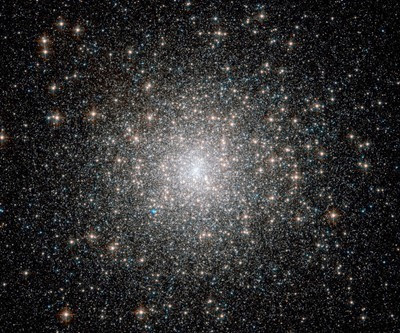 m15_hst_900 m15_hst_900