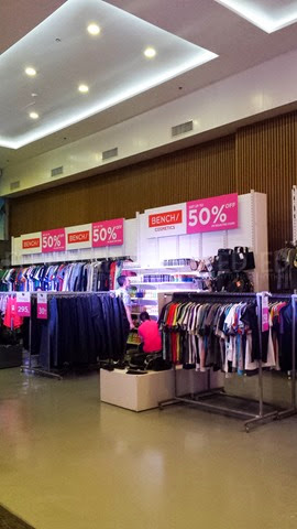 Bench Pink Ribbon Sale 09