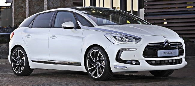 [autowp.ru_citroen_ds5_za-spec_10%255B2%255D.jpg]