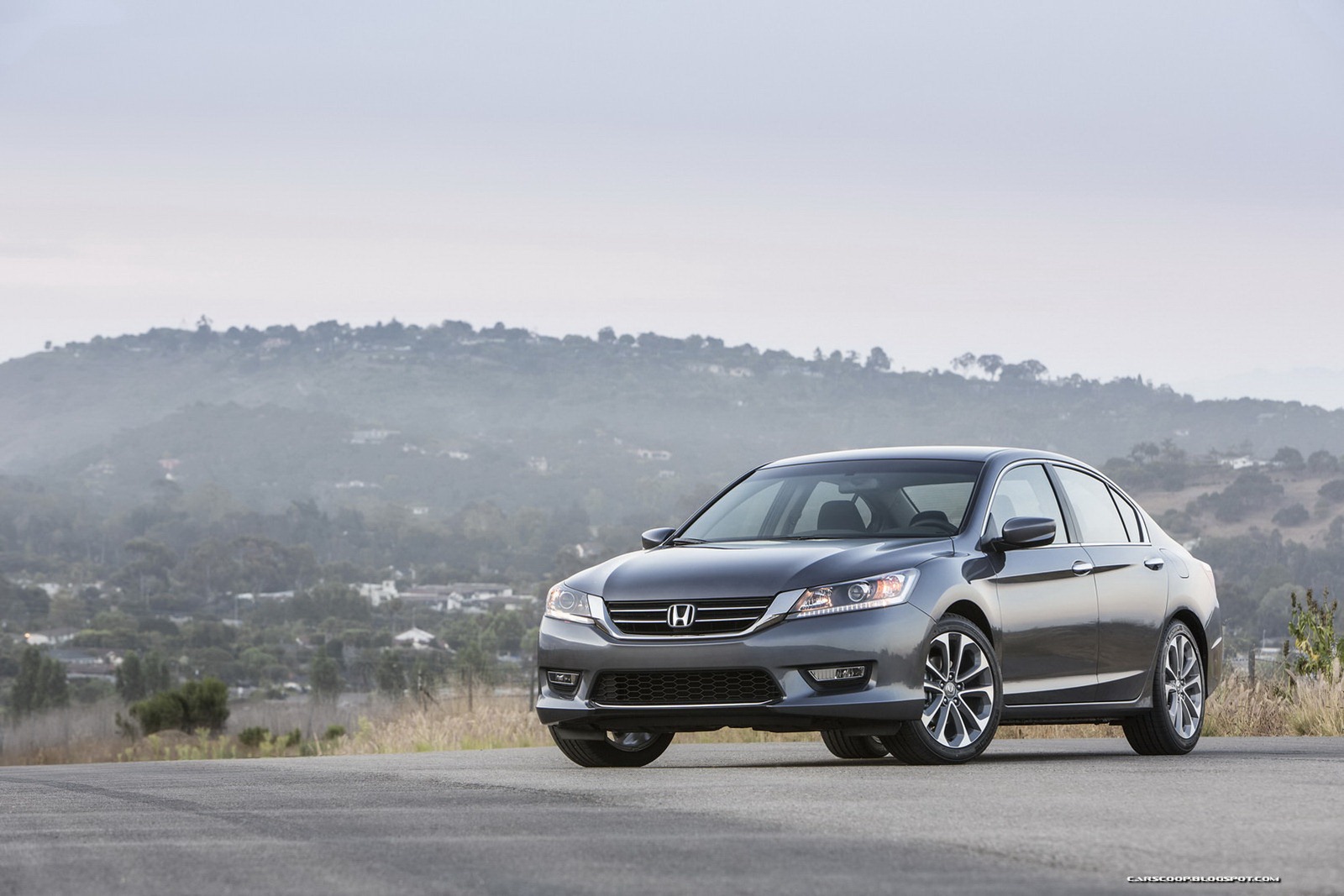 [2013_Honda_AccordSport_Sedan_283%255B5%255D.jpg]