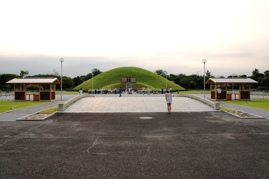 [Gloria%2520Ishizaka%2520-%2520PL%25202011%2520-%2520himorogui%2520%25201%255B4%255D.jpg]