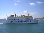 Ferry arriving to Corralejo Ferry arriving to Corralejo