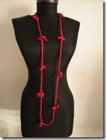 crochet necklace 01