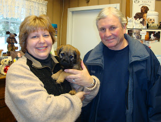 Chris and Jan Wright
They have 2 Border Terriers from Rushwind
"Buck" and "Tess"