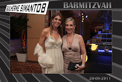 Fotos do evento Guilherme Simantob - 20.08.11. Foto numero 082 da Social Click Fotografia Digital, do Rio de Janeiro, RJ, que faz fotos divertidas, fotos malucas, fotos com fantasias, fotos na hora, fotografia maluca, fotografia divertida com molduras personalizadas. fotos divertidas malucas foto maluca animadas animado rj rio de janeiro divertida fantasia animada aniversario 15 anos fotografo no fotografia casamento festa