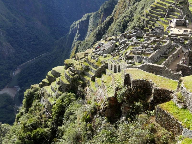 [Machu_Picchu_DSC022612.jpg]