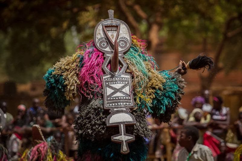 Африканские обряды (15 фото)