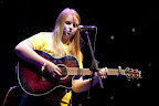 Lizzie Brankin sings in memory of her Great Uncle