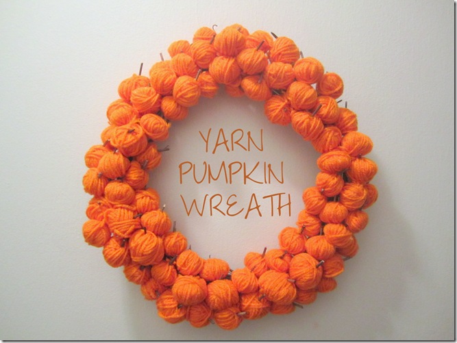 Yarn Pumpkin Wreath {KraftyKat}