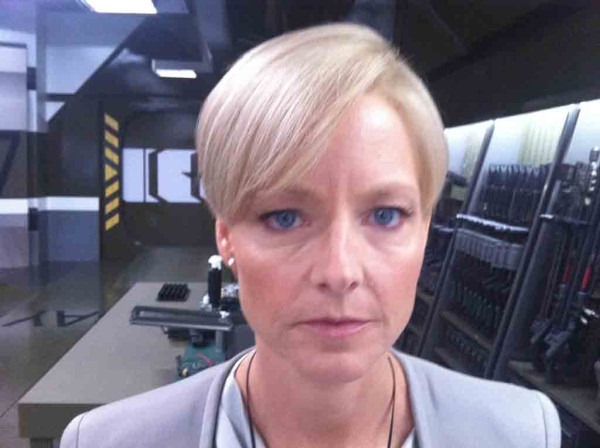 Elysium Photos Reveal Jodie Foster as Secretary Rhodes 01