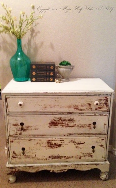 Linen Miss Mustard Seed Milk paint on dresser.jpg Linen Miss Mustard Seed Milk paint on dresser