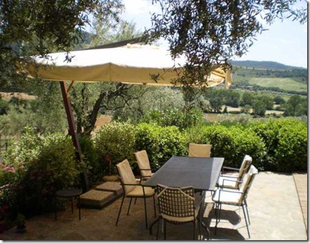 OutsideDiningArea OutsideDiningArea