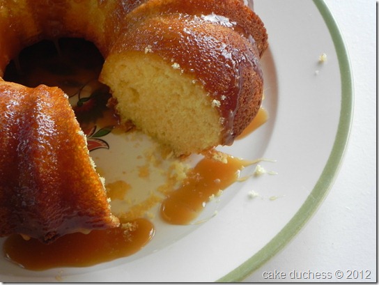 vanilla-bundt-cake-with-caramel-glaze-bunt-a-month-3 vanilla-bundt-cake-with-caramel-glaze-bunt-a-month-3