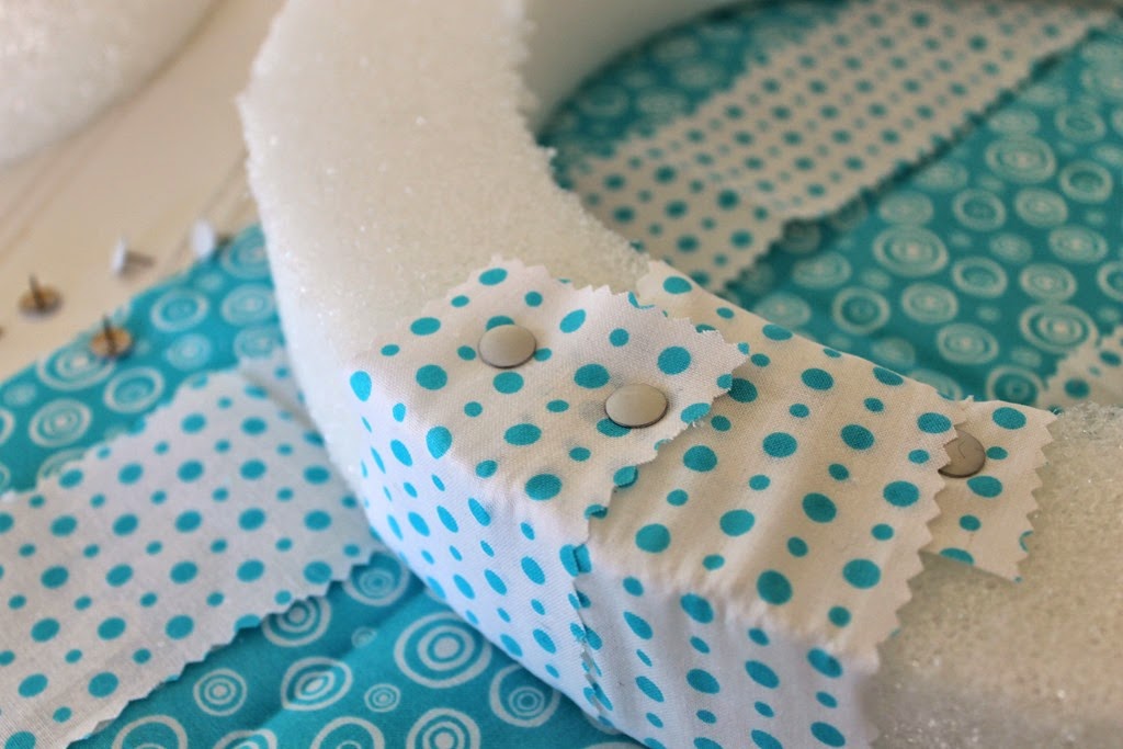 [supplies%2520for%2520fabric%2520covered%2520wreath%255B4%255D.jpg]