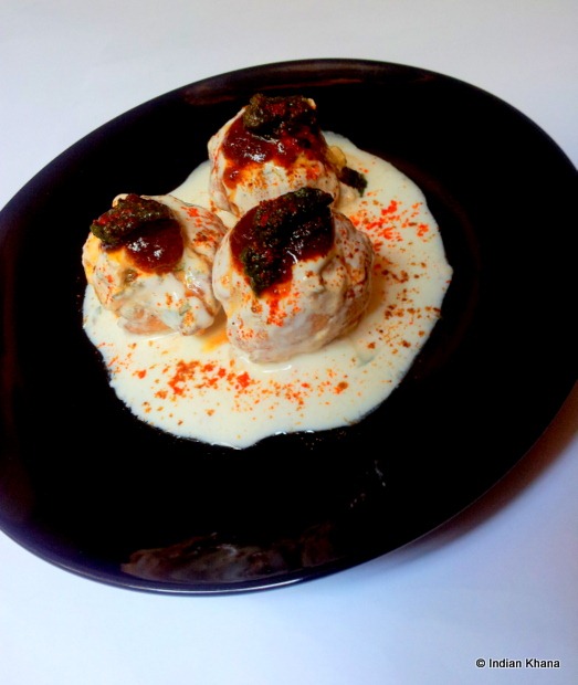 [Dahi%2520Bhalle%2520Vada%2520Spiced%2520curd%2520dumplings%2520recipe%255B1%255D.jpg]