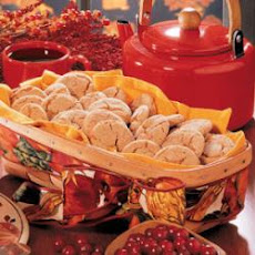 Cinnamon Crackle Cookies