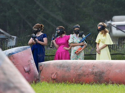[The%2520Paintball%2520Bride%25207%255B4%255D.png]