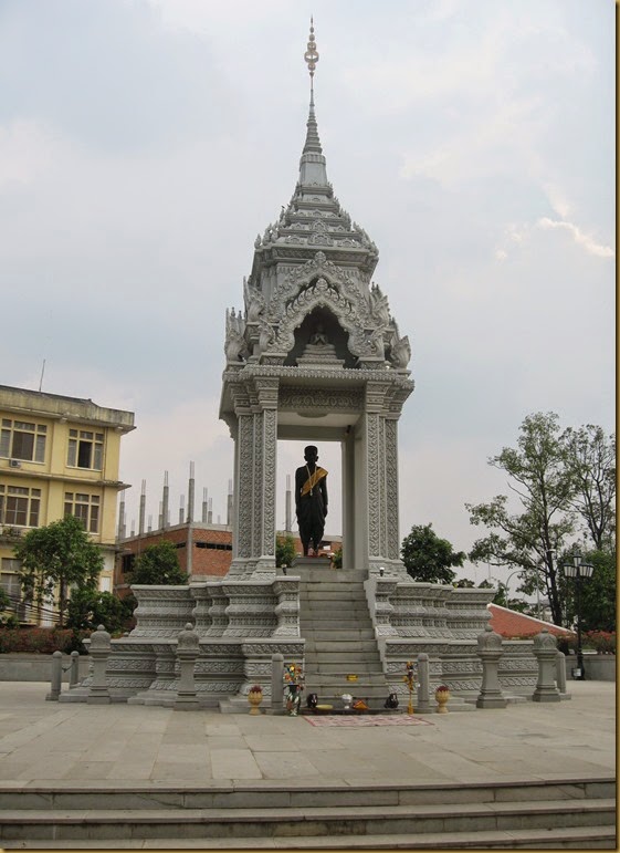 Estatua de Lady Penh statue
