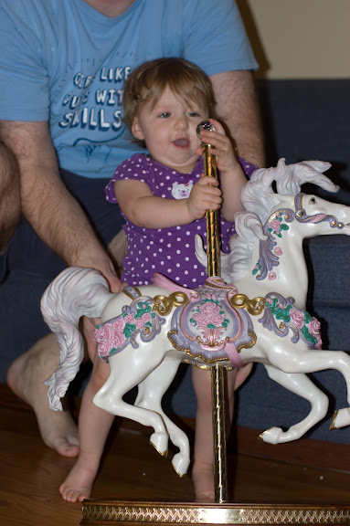 Sam's great-grandmother gave her this carousel.