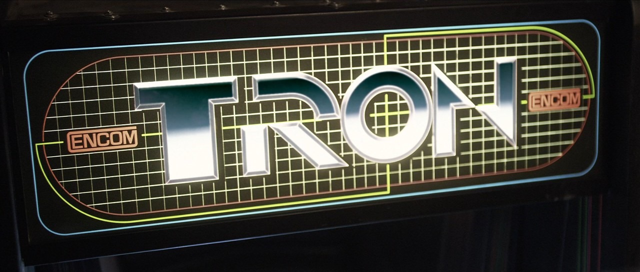[Tron-Legacy-Arcade-Game2%255B1%255D.jpg]