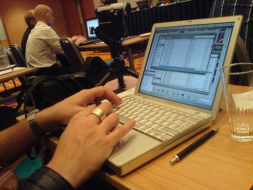 Ask these 17 questions to yourself before considering blogging a profession