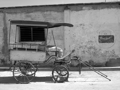 Horse cart, Bayamo.