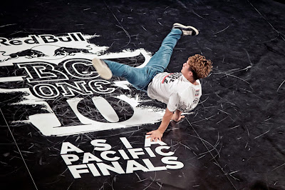 Korean B-Boy Kill performs at Red Bull BC One Asia Pacific Final, at Kushida Shrine, in Fukuoka, Japan, on October 12, 2013. // Nika Kramer/Red Bull Content Pool // P-20131012-00055 // Usage for editorial use only // Please go to www.redbullcontentpool.com for further information. //