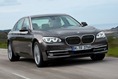 2013-BMW-7-Series-189
