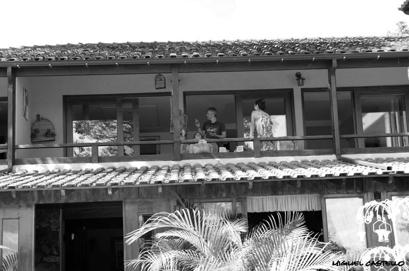Fotos de Adriana e Cristian. Foto numero 00119 do fotografo de casamento Miguel Castello, de Brasilia, DF, que faz fotos de casamento (fotografia de casamento), fotos de 15 anos (fotografia de 15 anos), fotos de modelos (ensaios para books fotograficos), fotos de gravidas (fotografia de gestantes), fotos de debutantes, fotojornalismo de casamento, fotojornalismo social e fotografia de moda em estudio. fotos casamento distrito federal brasilia de 15 anos df brasília books modelos ensaio fotografico gravidas gravida festa festas book moda vestidos docinhos para casamentos decoração doces fotográfico