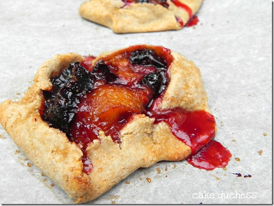 mini-plum-tarts-2 mini-plum-tarts-2