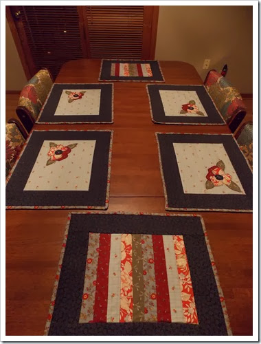 Placemats (12)