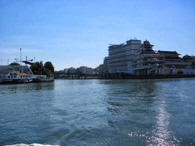 CONFLUENT DE LA MARNE