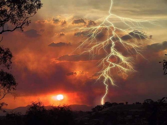 The Beauty of Lightning Photography_55734 The Beauty of Lightning Photography_55734
