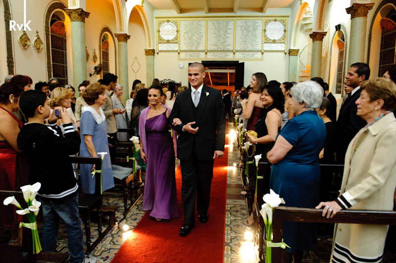 Fotos de Leticia e Rafael. Foto numero 09 de Rogerio von Kruger, fotografo no Rio de Janeiro (RJ), que faz fotos de casamento, fotos de musica, fotos de shows e fotos de eventos. Rogerio von Kruger faz fotos digitais de casamento no Rio de Janeiro, RJ. fotos de casamento foto digital rio janeiro rj festa noiva noivas festas album casamentos digitais retrato fotografia fotojornalismo vestido