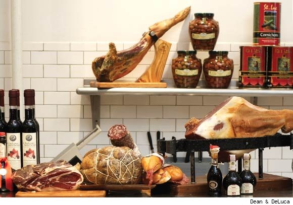 [deandeluca-meats-580cs111209%255B1%255D%255B4%255D.jpg]