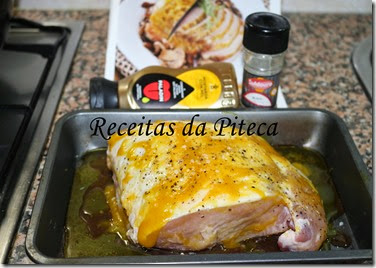 Lombo de porco com Porto e mostarda com mel-temperado Lombo de porco com Porto e mostarda com mel-temperado
