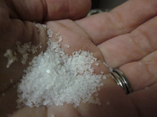 Now that you have a wet cashew paste, add 1/4 teaspoon sea salt.  You could also add vanilla, cinnamon, and/or cocoa powder at this stage if you like.