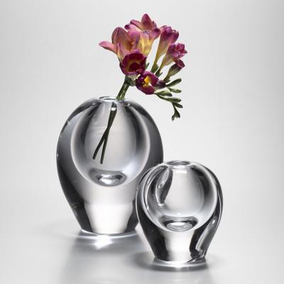 Windham Bud Vases. (simonpearce.com)