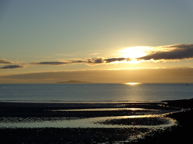 Meandering Dawn