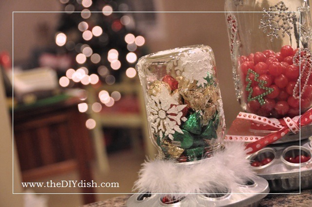 [old%2520fashioned%2520mason%2520candy%2520jar%2520feeder%255B3%255D.jpg]