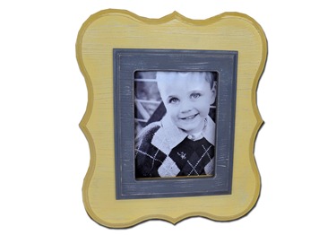 Yellow Scallop Frame