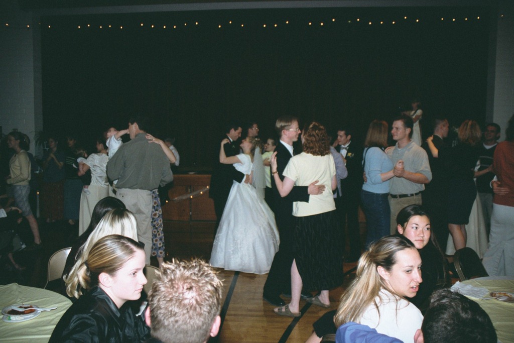 [015_135.jpg]