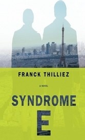 A Fekete hattyú írója vegyíti a Hetediket A tetovált lánnyal A Fekete hattyú írója vegyíti a Hetediket A tetovált lánnyal