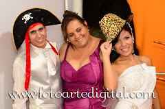Fotos do evento Fabiana e Jaliver. Foto numero 9977 do estudio Foto Arte Digital, de Itaborai, RJ, que faz fotografia de casamentos (fotos de casamento), fotos de aniversario (fotografia de aniversario), fotos de 15 anos, fotos de criancas (fotografia infantil), fotos de eventos sociais, videos de casamento, videos de 15 anos, videos de making-of, videos de aniversario, video infantil (video de criancas) e videos de eventos sociais. Fotojornalismo e videojornalismo em Itaborai, RJ.