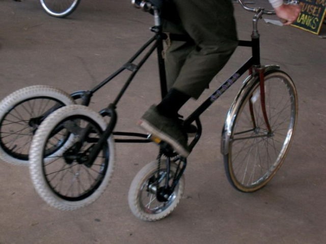 [bicycle-pimped-out-18%255B2%255D.jpg]